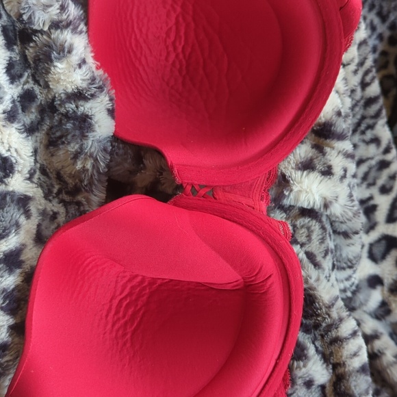 Pretty NWOT Self Expressions by Maidenform in size 36DD. - Picture 9 of 11